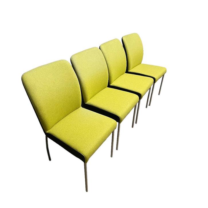 4 Eetkamer Stoelen **SHOWROOMMODEL** Leer/stof combinatie, Huis en Inrichting, Stoelen, Nieuw, Vier, Leer, Metaal, Stof, Overige kleuren