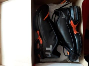 Diverse nike sneakers en andere merken maat +- 40 beschikbaar voor biedingen