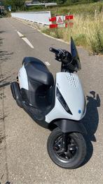 Op zoek naar scooter bied maar aan, Ophalen of Verzenden, Zo goed als nieuw, Overige modellen