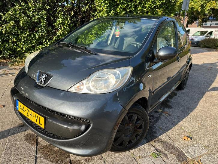 Peugeot 107 MET APK TOT 26-02-2026!, Auto's, Peugeot, Bedrijf, Te koop, ABS, Airbags, Centrale vergrendeling, Elektrische ramen