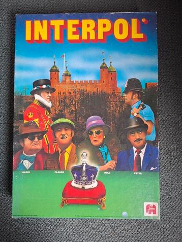 Interpol beschikbaar voor biedingen