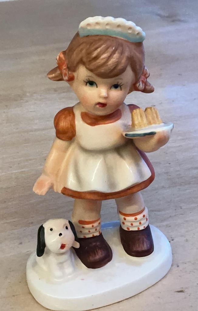 Zeldzaam Japans beeldje 'Onze Kinderen', Antiek en Kunst, Antiek | Keramiek en Aardewerk, Ophalen of Verzenden