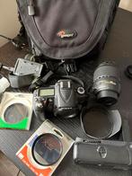 Nikon D90 met 18-105 lens en accu grip, Audio, Tv en Foto, Fotocamera's Digitaal, Ophalen, Gebruikt, Spiegelreflex, Nikon