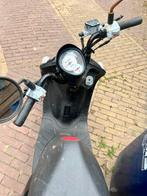 Sym mio uit 2015, Ophalen, Zo goed als nieuw, Maximaal 25 km/u, Sym