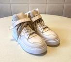 * Nieuw Shoeby leer beige veterschoenen maat 39, Schoenen met lage hakken, Beige, Nieuw, Ophalen of Verzenden