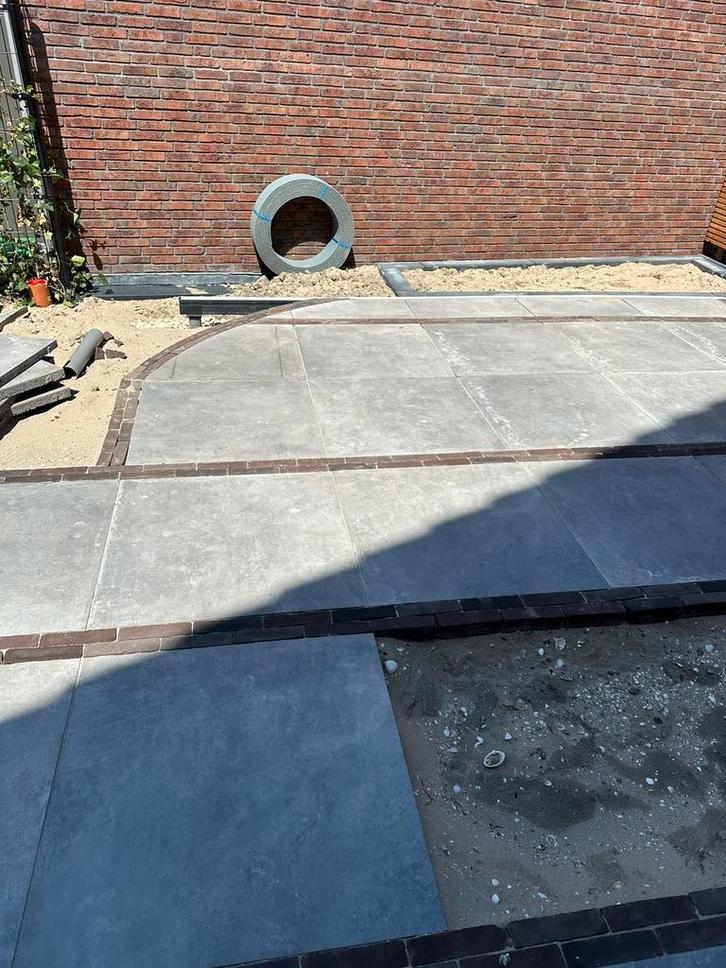 tuinaanleg/renovatie, Diensten en Vakmensen, Tuinmannen en Stratenmakers, Bestrating