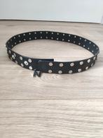 Nikkie Lola hexagon belt zwart met zilver maat S nieuw, Kleding | Dames, Riemen en Ceinturen, Nieuw, Nikkie, Ophalen of Verzenden