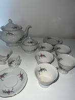 Wawel theeservies met bloemetjes, Ophalen