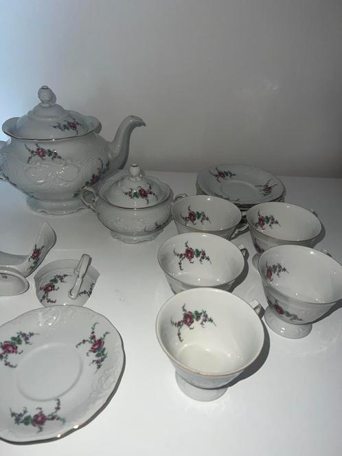 Wawel theeservies met bloemetjes, Antiek en Kunst, Antiek | Servies compleet, Ophalen