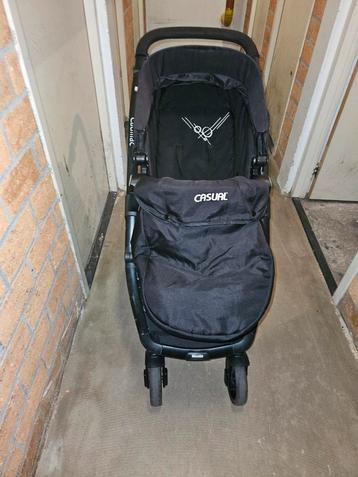 kinderwagen en combinatie beschikbaar voor biedingen
