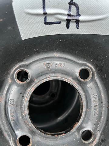 Stalen Velgen 16 inch met Winterbanden beschikbaar voor biedingen