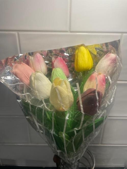 10 Tulpen real touch - niet van echt te onderscheiden, Huis en Inrichting, Woonaccessoires | Kunstplanten en Kunstbloemen, Nieuw