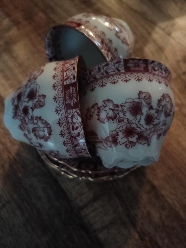 Vintage Theekopjes met Bloemenmotief, Antiek en Kunst, Antiek | Servies los, Ophalen of Verzenden