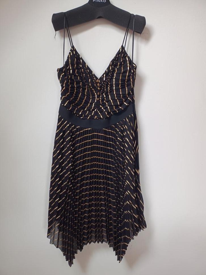 Pinko Genesio jurk, Kleding | Dames, Jurken, Nieuw, Maat 36 (S), Zwart, Knielengte, Ophalen of Verzenden