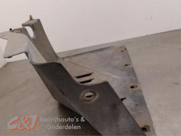 Beschermplaat bodem van een Volkswagen Transporter beschikbaar voor biedingen