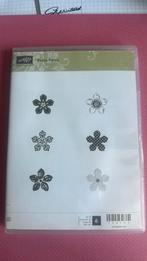 Stampin’up stempels Petite Petals, Hobby en Vrije tijd, Stempelen, Ophalen of Verzenden, Zo goed als nieuw
