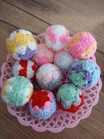 gehaakte ballen kerst beschikbaar voor biedingen