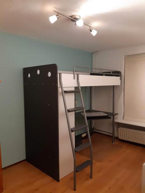 Hoogslaper met ingebouwde kast en bureau, trap links, Huis en Inrichting, Slaapkamer | Stapelbedden en Hoogslapers, Zo goed als nieuw