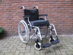 Drive inklapbare rolstoel zitbreedte 45cm en massieve banden, Ophalen of Verzenden, Inklapbaar, Zo goed als nieuw, Duwrolstoel