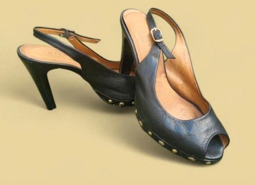 ✨️KORTING ‼️Zwarte Sandalen - Maat 37✨️✨️, Kleding | Dames, Schoenen, Zo goed als nieuw, Sandalen of Muiltjes, Zwart, Ophalen of Verzenden