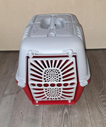 Reisbox/transportbox kat/kleine hond/knaagdieren beschikbaar voor biedingen