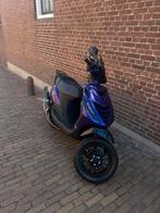 Zip 180cc lc waardepeiling!, Fietsen en Brommers, Scooters | Piaggio, Ophalen, Zo goed als nieuw, Benzine, Zip
