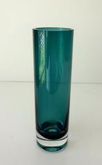 Rechte glazen vaas met transparante turquoise kleur 3536-g, Antiek en Kunst, Ophalen of Verzenden