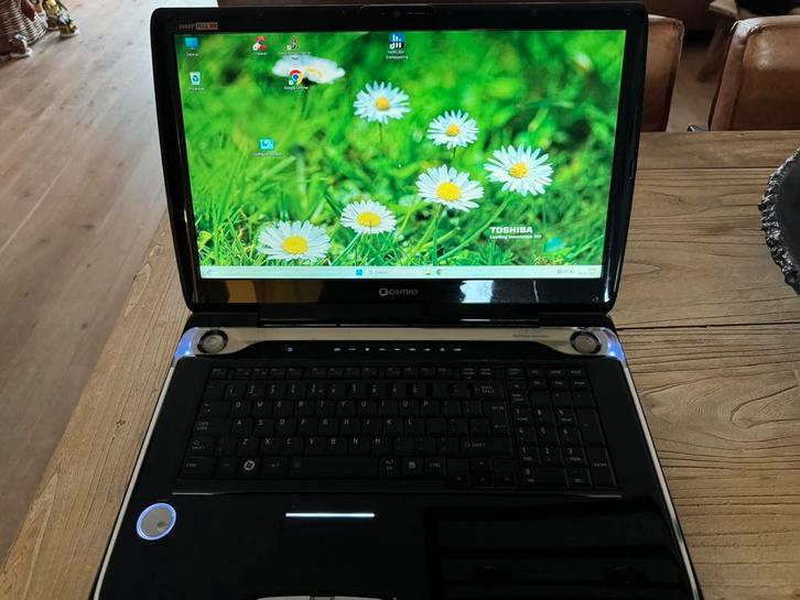 Toshiba Qosmio G50-12G - 256GB SSD, 8GB RAM, Computers en Software, Windows Laptops, Gebruikt, 17 inch of meer, HDD, SSD, 2 tot 3 Ghz