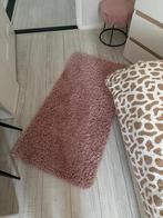 Roze kleedje, Huis en Inrichting, Stoffering | Tapijten en Kleden, Ophalen, Zo goed als nieuw, Rechthoekig