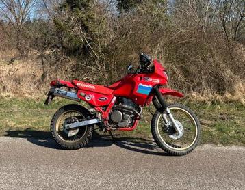 Nx650 dominator beschikbaar voor biedingen