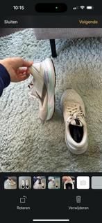 Brooks Adrenaline GTS 24 - Maat 40 - Zo goed als nieuw!, Ophalen of Verzenden, Zo goed als nieuw, Sportschoenen