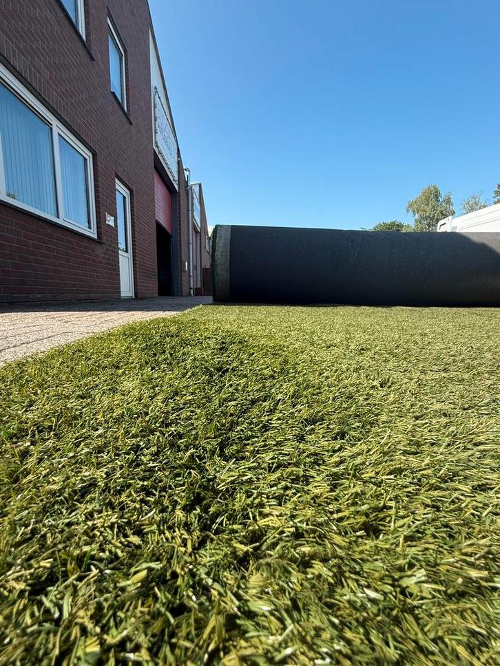 Gebruikt kunstgras €9,- per vierkante meter, Tuin en Terras, Gras en Kunstgras, Gebruikt, 20 m² of meer, Ophalen of Verzenden