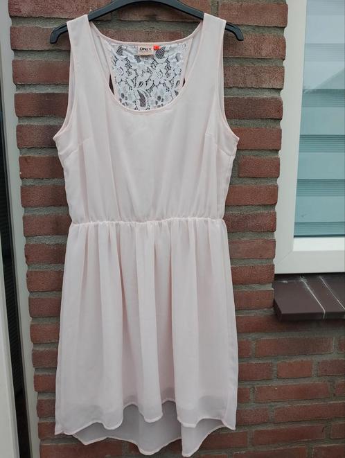 Pastel roze zomer jurk van Only, 40 mooi rug, Kleding | Dames, Jurken, Zo goed als nieuw, Maat 38/40 (M), Roze, Boven de knie
