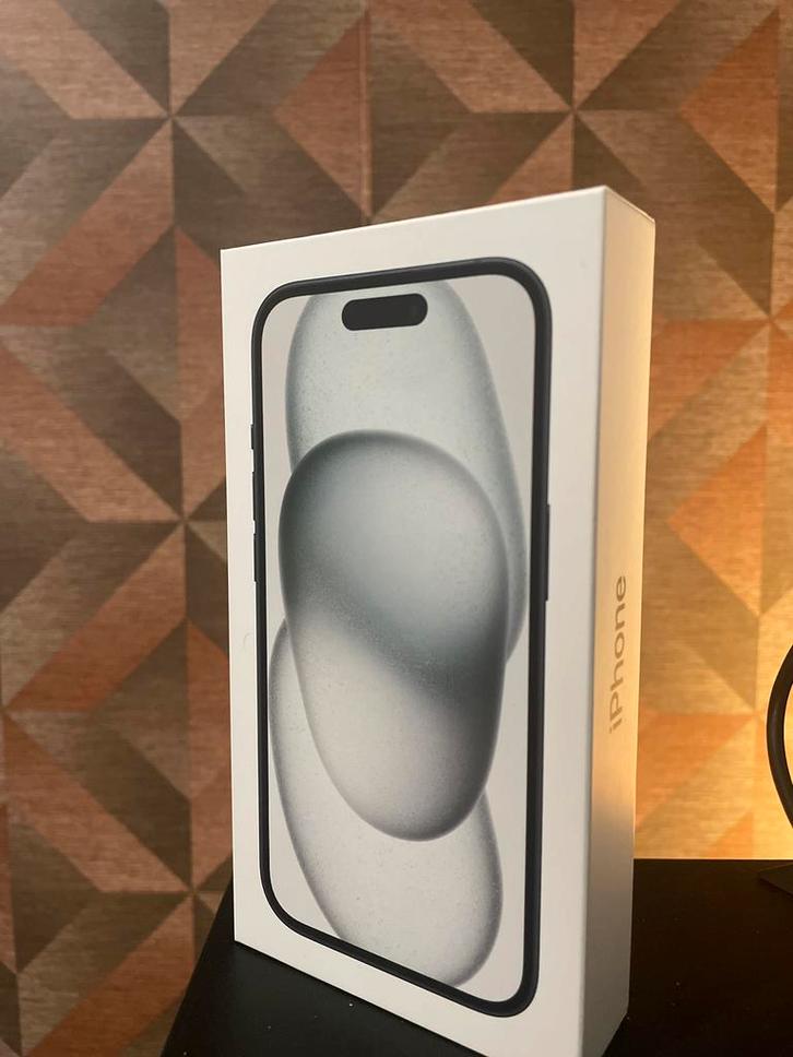 iPhone 15 128GB Zwart – NIEUW & GESEALD, Telecommunicatie, Mobiele telefoons | Apple iPhone, Zo goed als nieuw, 128 GB, Zwart
