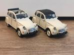 2x 1:34 Welly Citroën 2cv beige open en dicht dak, Ophalen of Verzenden, Zo goed als nieuw, Auto