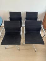 4x Vitra Eames stoel, Huis en Inrichting, Ophalen, Gebruikt, Zwart, Vier