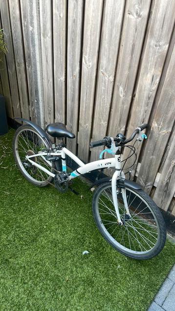 Btwin Jongensfiets Maat 24 beschikbaar voor biedingen