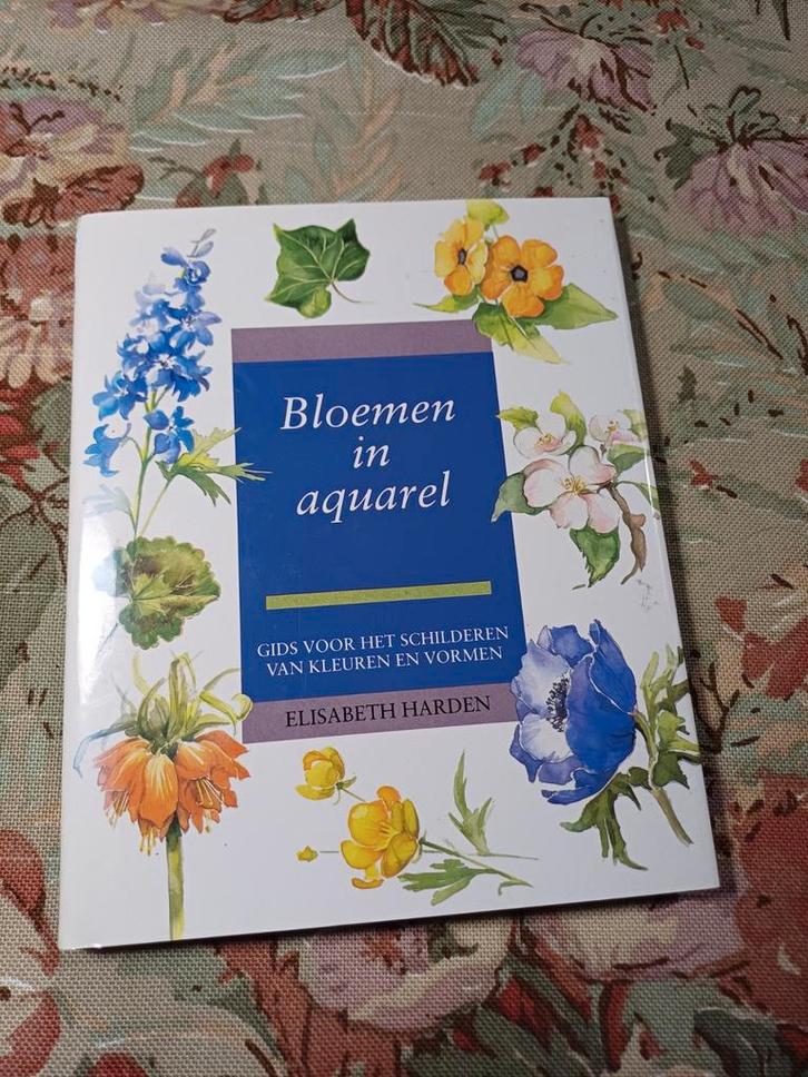 Bloemen in Aquarel - Schilderboek Elisabeth harden, Hobby en Vrije tijd, Schilderen, Zo goed als nieuw, Overige typen, Ophalen of Verzenden