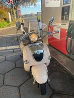 Scooter grande retro, Ophalen of Verzenden, Zo goed als nieuw, Benzine, Overige merken