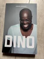 Jandine Asporaat - Dino - Biografie gesigneerd handtekening, Boeken, Biografieën, Ophalen of Verzenden, Zo goed als nieuw