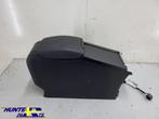 Middenconsole leder/stof Volvo V60 I ('10-'18) 39803369, Gebruikt, Ophalen of Verzenden, Volvo, Volvo