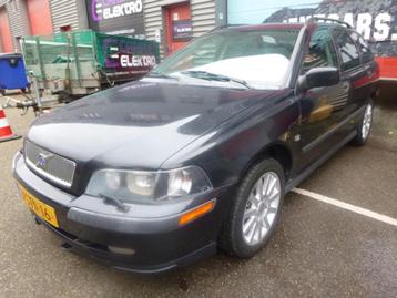 Volvo V40 2.0 T4 ,CLIMA,CRUISE,APK10-26,alles elektrisch,etc beschikbaar voor biedingen