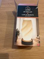 Villa Volance LED Tafellamp - Nieuw in doos!, Ophalen of Verzenden, Nieuw, Kunststof, Minder dan 50 cm