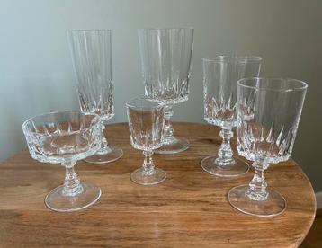 Cristal d'Arques Durand loodkristallen 24 % glassservies Lou beschikbaar voor biedingen