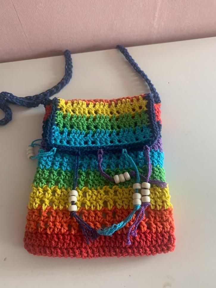 Hippie crochet crossbody/schouder tasje(nr.27 D3), Sieraden, Tassen en Uiterlijk, Tassen | Damestassen, Gebruikt, Schoudertasje