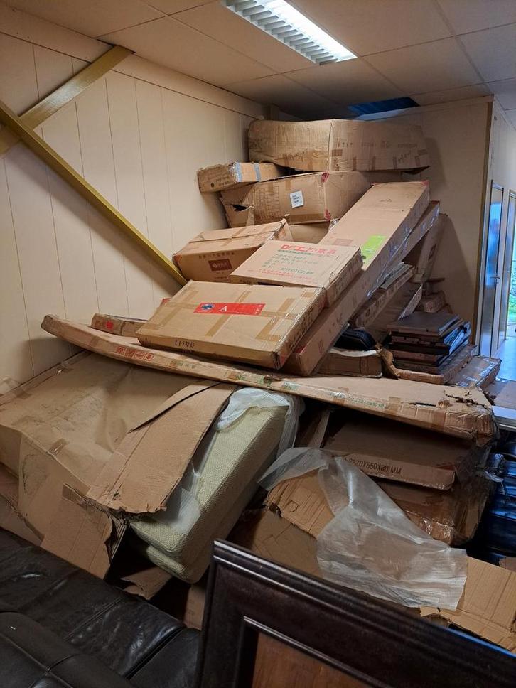 Partij  nieuwe meubels  in doos  30m3., Huis en Inrichting, Kasten | Ladekasten, Nieuw, Minder dan 100 cm, 50 tot 100 cm, 25 tot 50 cm