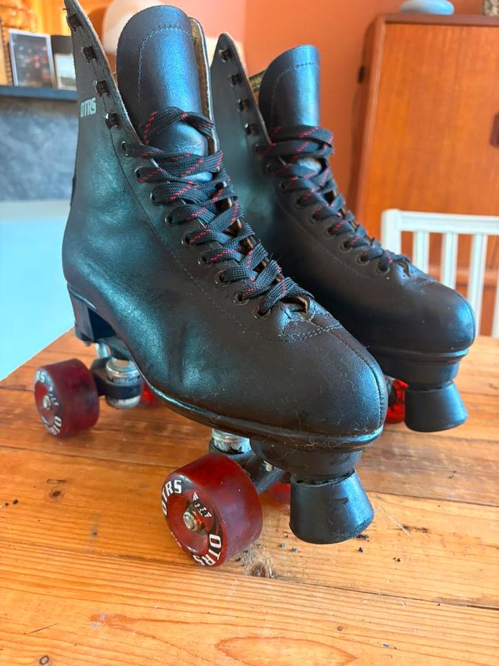 Rolschaatsen maat 41 - zwart leer - vintage merk OTRS, Sport en Fitness, Skeelers, Zo goed als nieuw, Overige typen, Ophalen