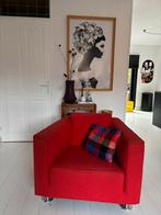 Prachtige rode design stoel van Design on Stock, Huis en Inrichting, Fauteuils, Ophalen, 75 tot 100 cm, Zo goed als nieuw, Stof