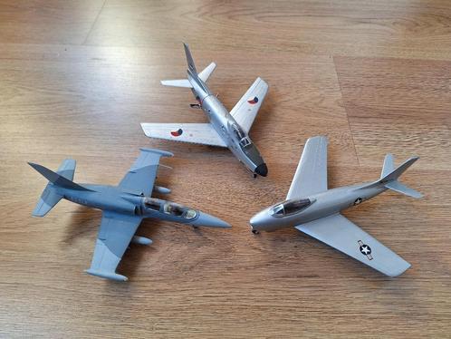 3 gebouwde NL modellen Albatros, Sabre, F-86K, Hobby en Vrije tijd, Modelbouw | Vliegtuigen en Helikopters, Zo goed als nieuw