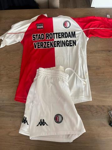 Feyenoord Tenue Jaren 90 - Shirt + Broek maat l beschikbaar voor biedingen